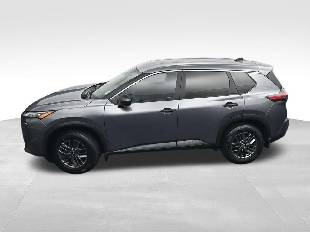 Used 2023 Nissan Rogue S AWD/4WD image 40