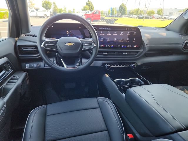 New 2026 Chevrolet Silverado EV LT w/ Plus Package AWD/4WD image 20