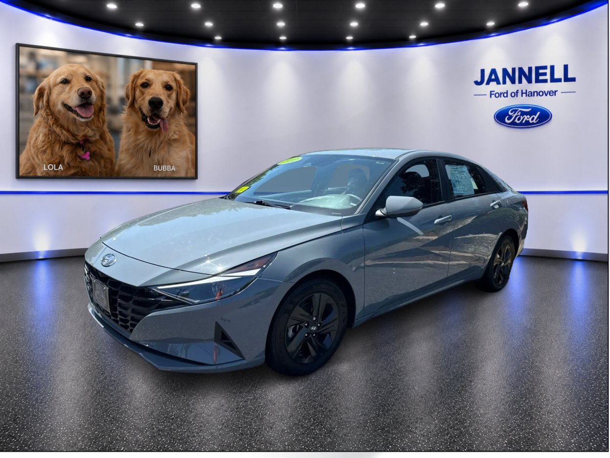 Used 2022 Hyundai Elantra SEL FWD image 1