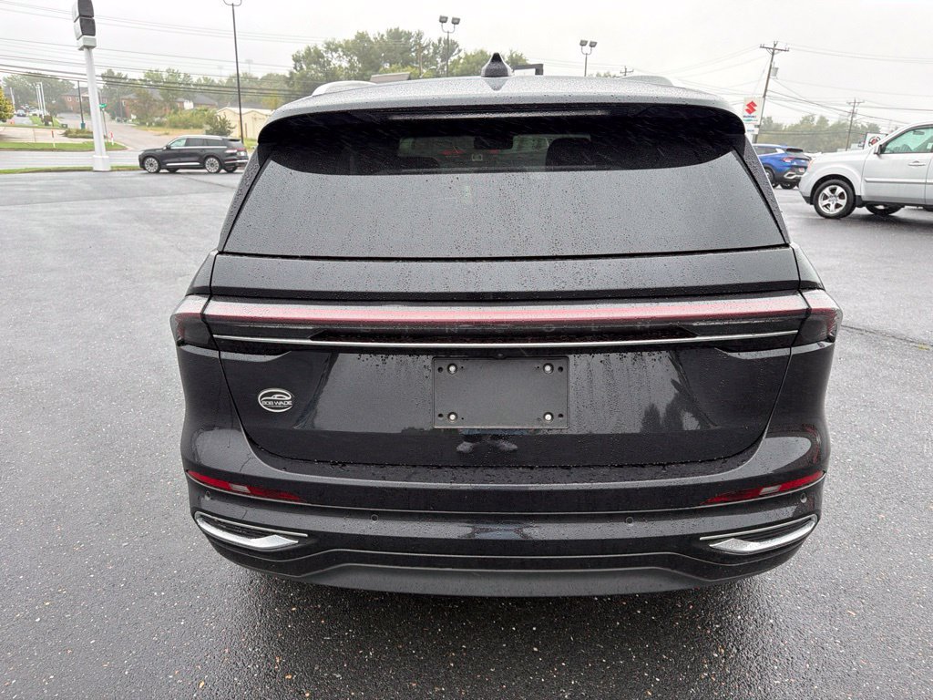 Certified 2024 Lincoln Nautilus Black Label AWD/4WD image 4