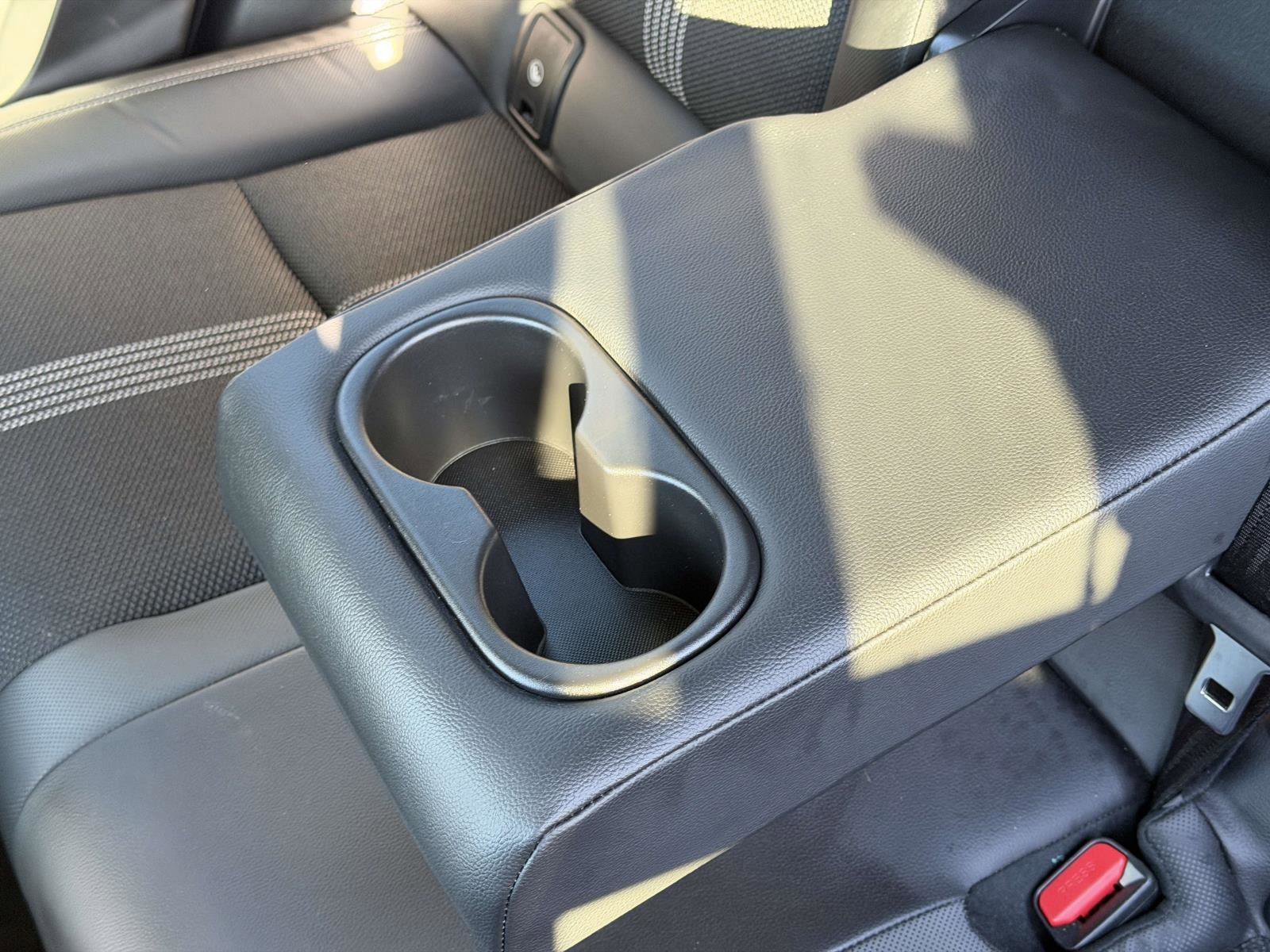 Used 2025 MAZDA CX-50 AWD 2.5 S w/ Preferred Package image 14