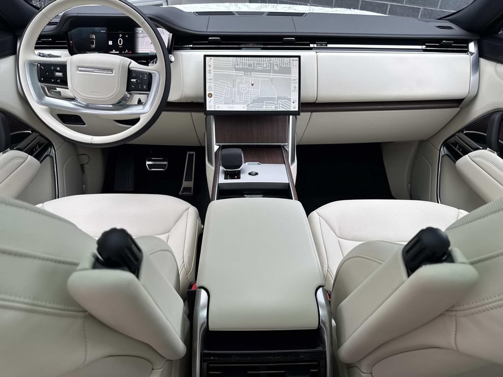 New 2026 Land Rover Range Rover SE AWD/4WD image 18