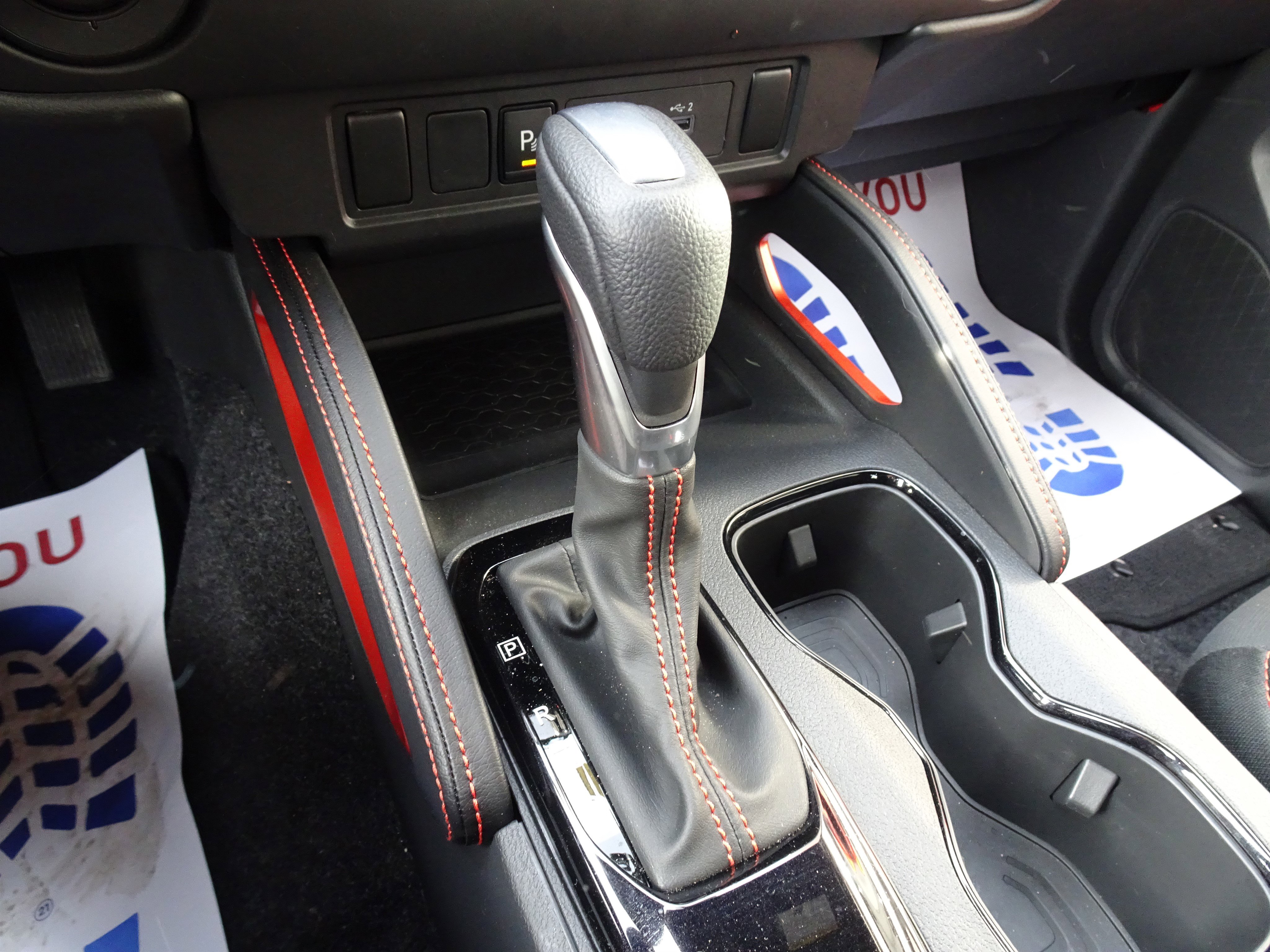 Used 2025 Nissan Frontier PRO-4X image 18