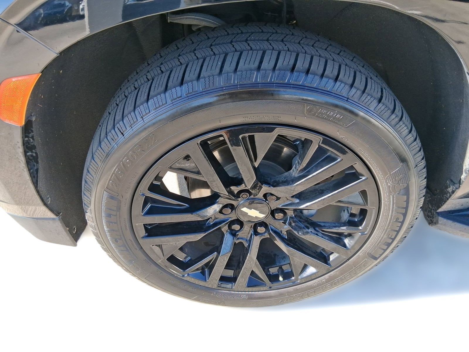 Used 2021 Chevrolet Tahoe Premier w/ Premium Package image 10