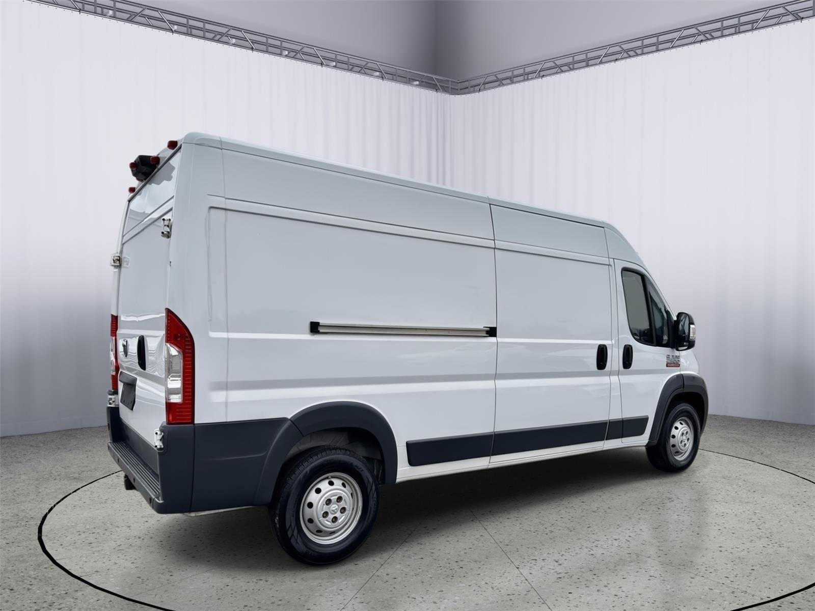 Used 2016 RAM ProMaster 2500 w/ Mopar Trailer Tow Group FWD image 6