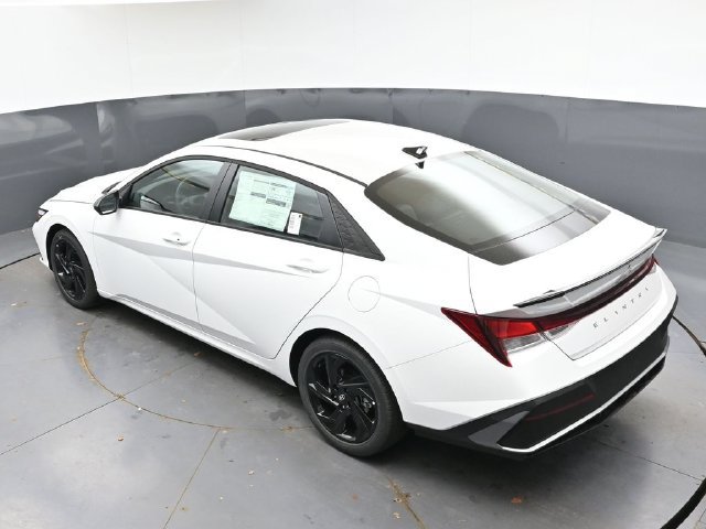 New 2026 Hyundai Elantra SEL Sport FWD image 38
