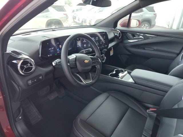 New 2025 Chevrolet Blazer EV LT image 13