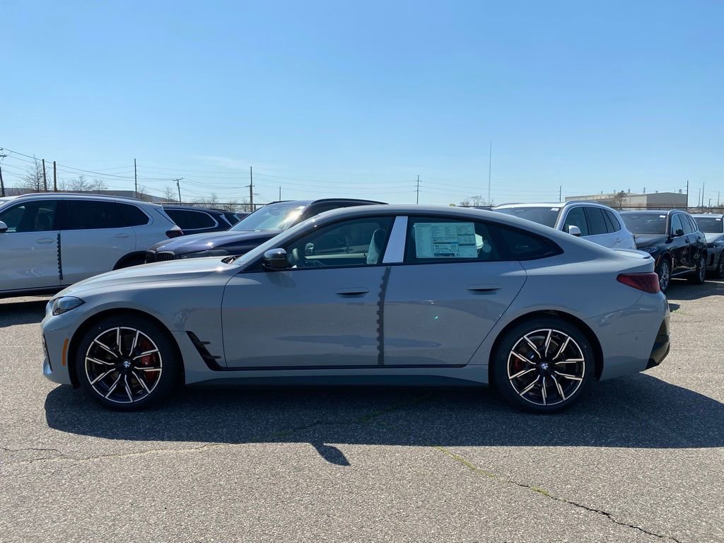 New 2026 BMW i4 xDrive40i w/ M Sport Package AWD/4WD image 4