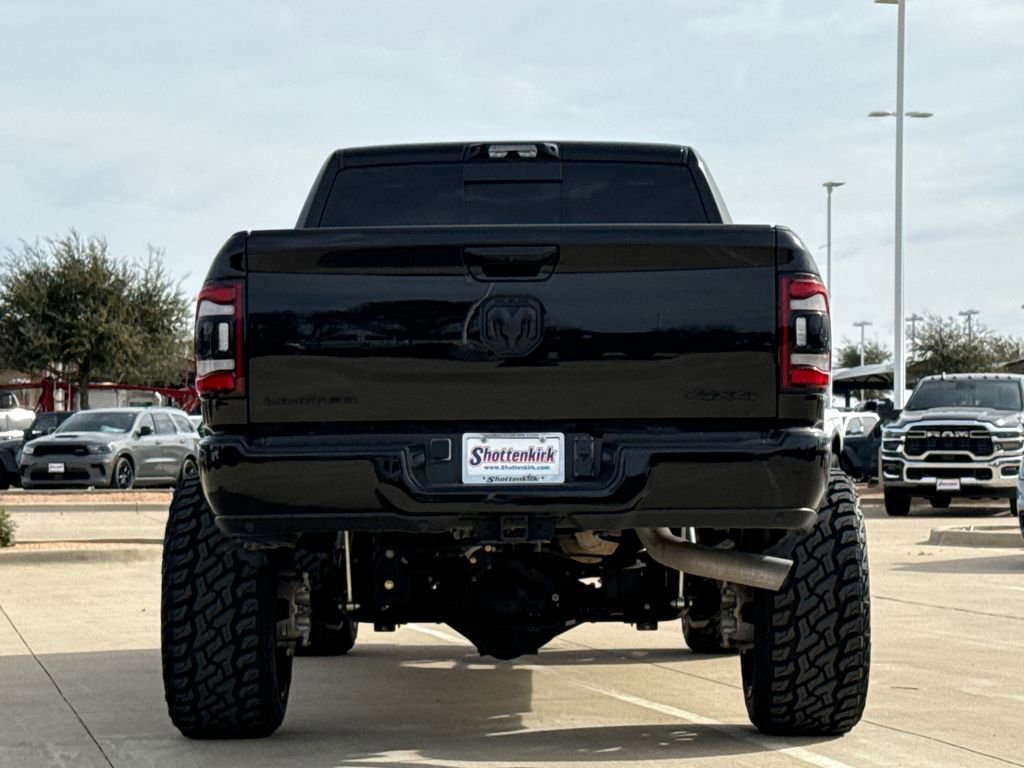 Used 2024 RAM 2500 Limited AWD/4WD image 8