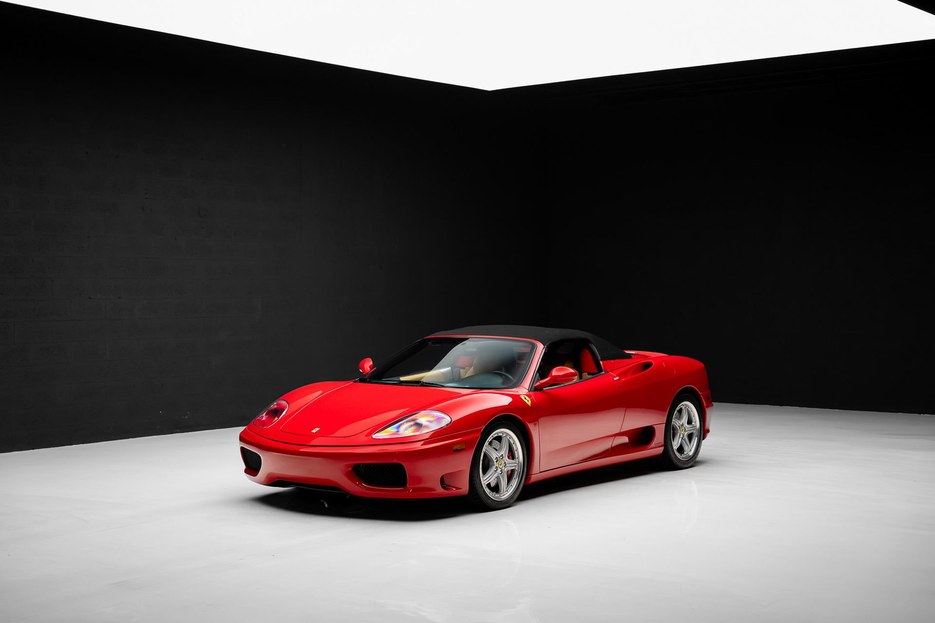Used 2002 Ferrari 360 Spider RWD image 4