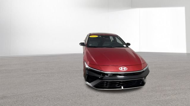 Certified 2025 Hyundai Elantra N Line image 3