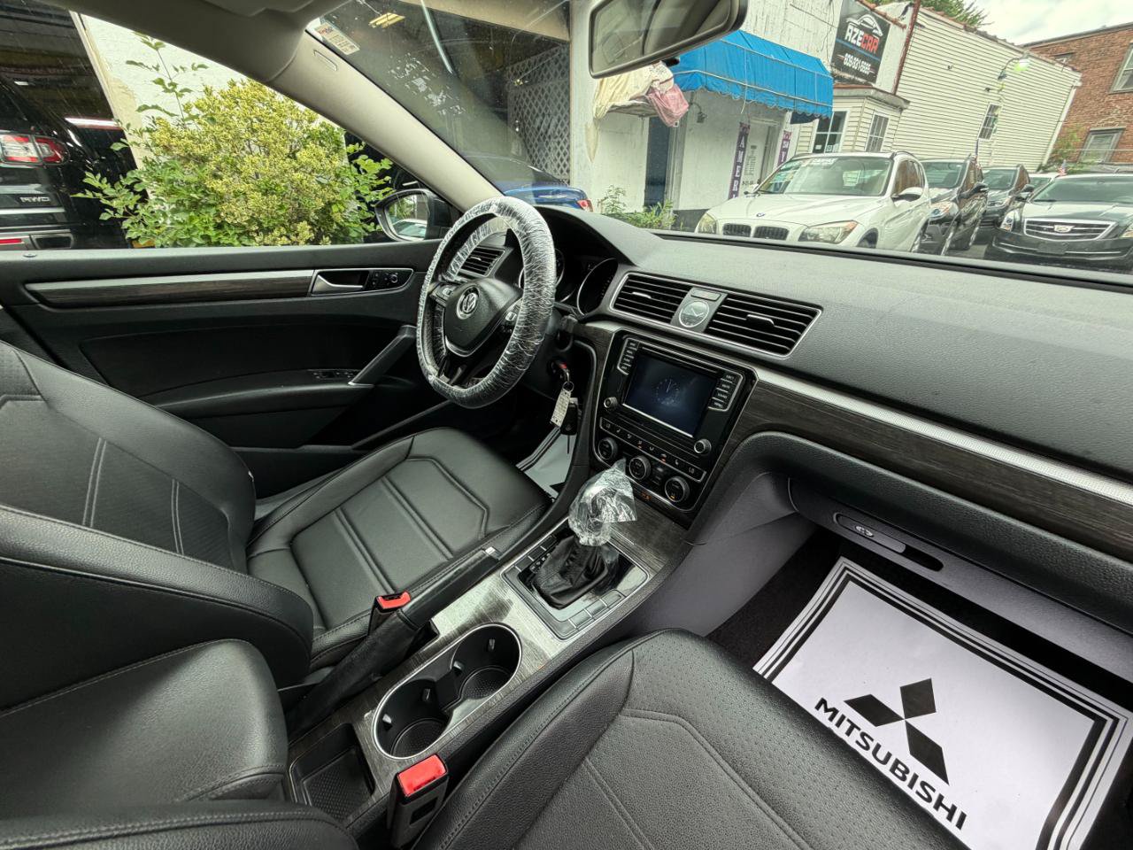 Used 2016 Volkswagen Passat 1.8T SE FWD image 42