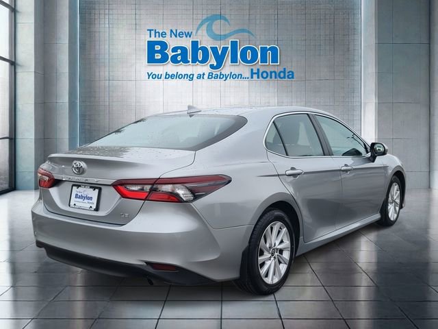 Used 2023 Toyota Camry LE FWD image 4