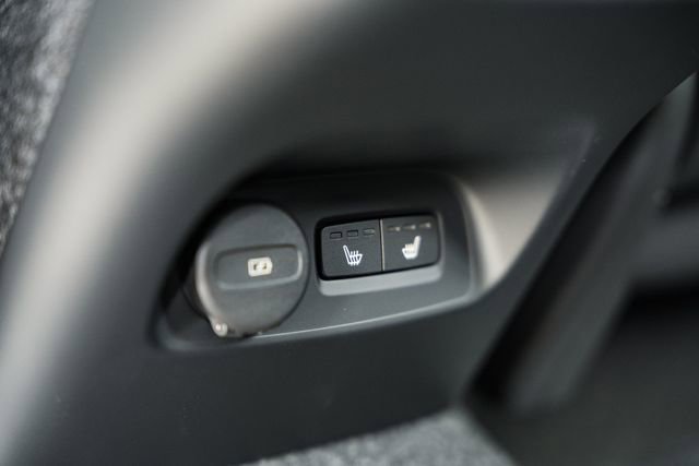 New 2026 Volvo XC40 B5 Plus w/ Climate Package image 35