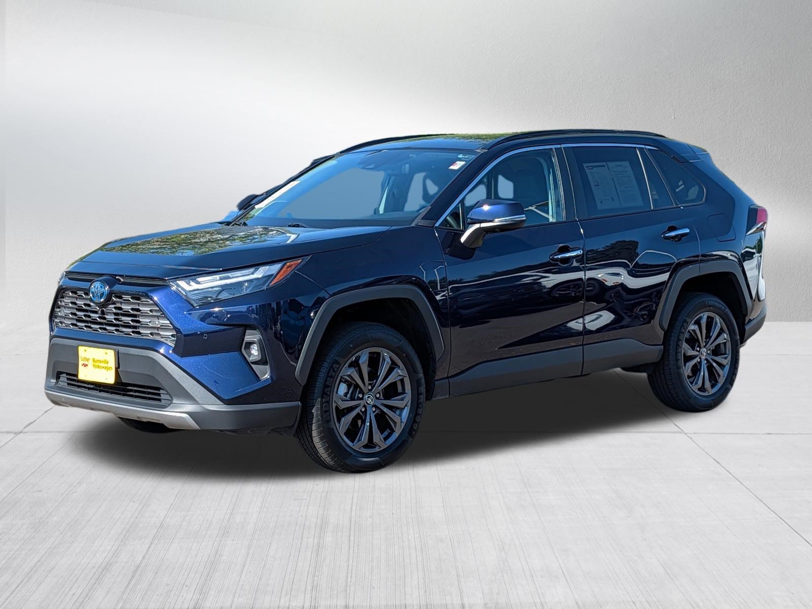 Used 2022 Toyota RAV4 Limited AWD/4WD image 3