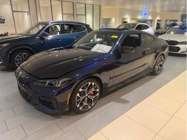 New 2026 BMW 440i xDrive Coupe w/ Premium Package