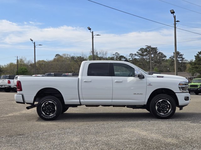 Used 2026 RAM 2500 Laramie AWD/4WD image 12