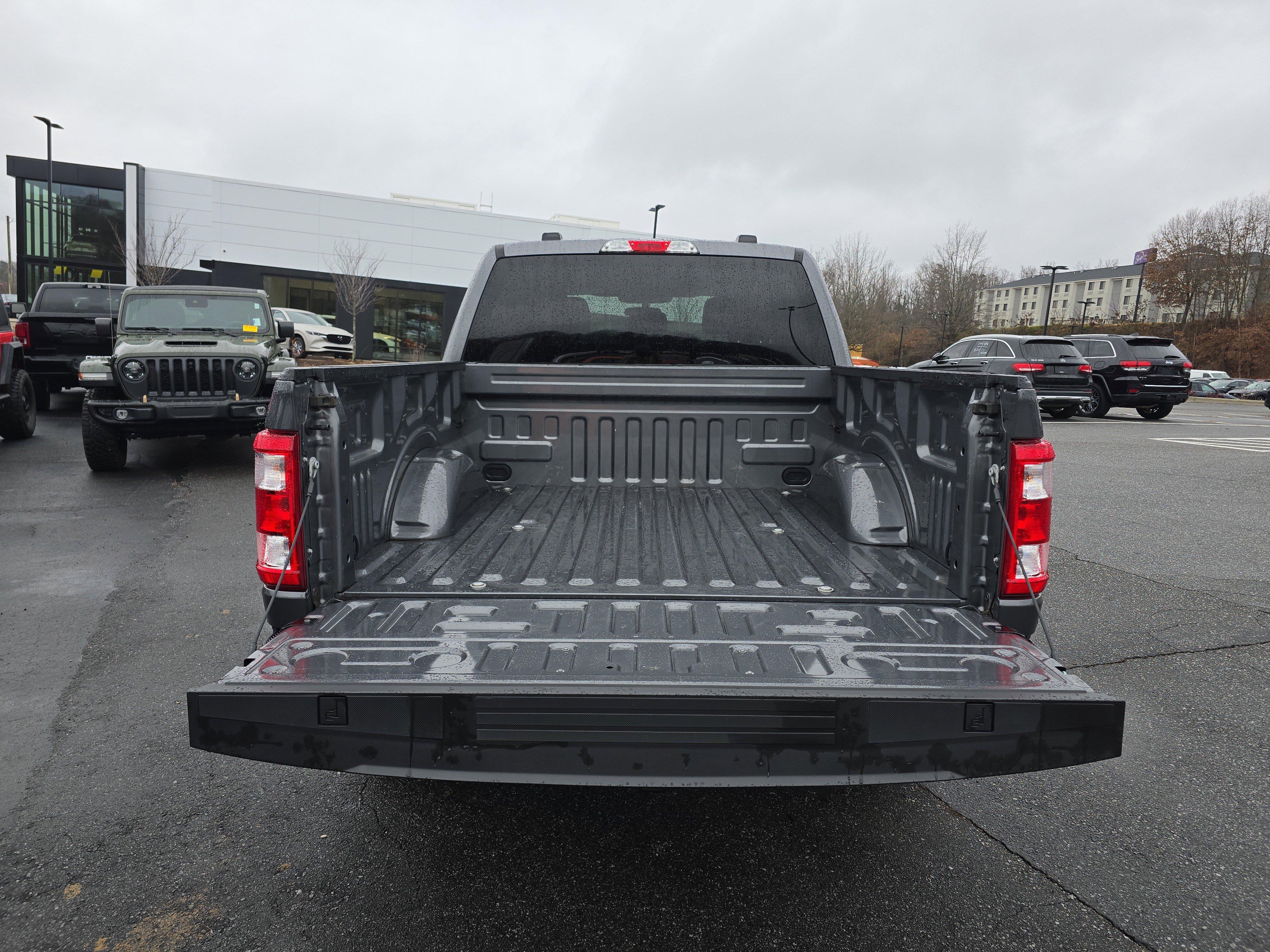 Used 2023 Ford F150 XL w/ STX Appearance Package image 5