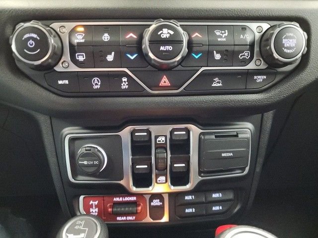 New 2024 Jeep Gladiator Willys image 34