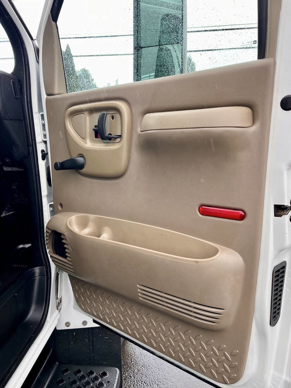 Used 2007 Chevrolet Kodiak C4500 2WD Regular Cab image 27