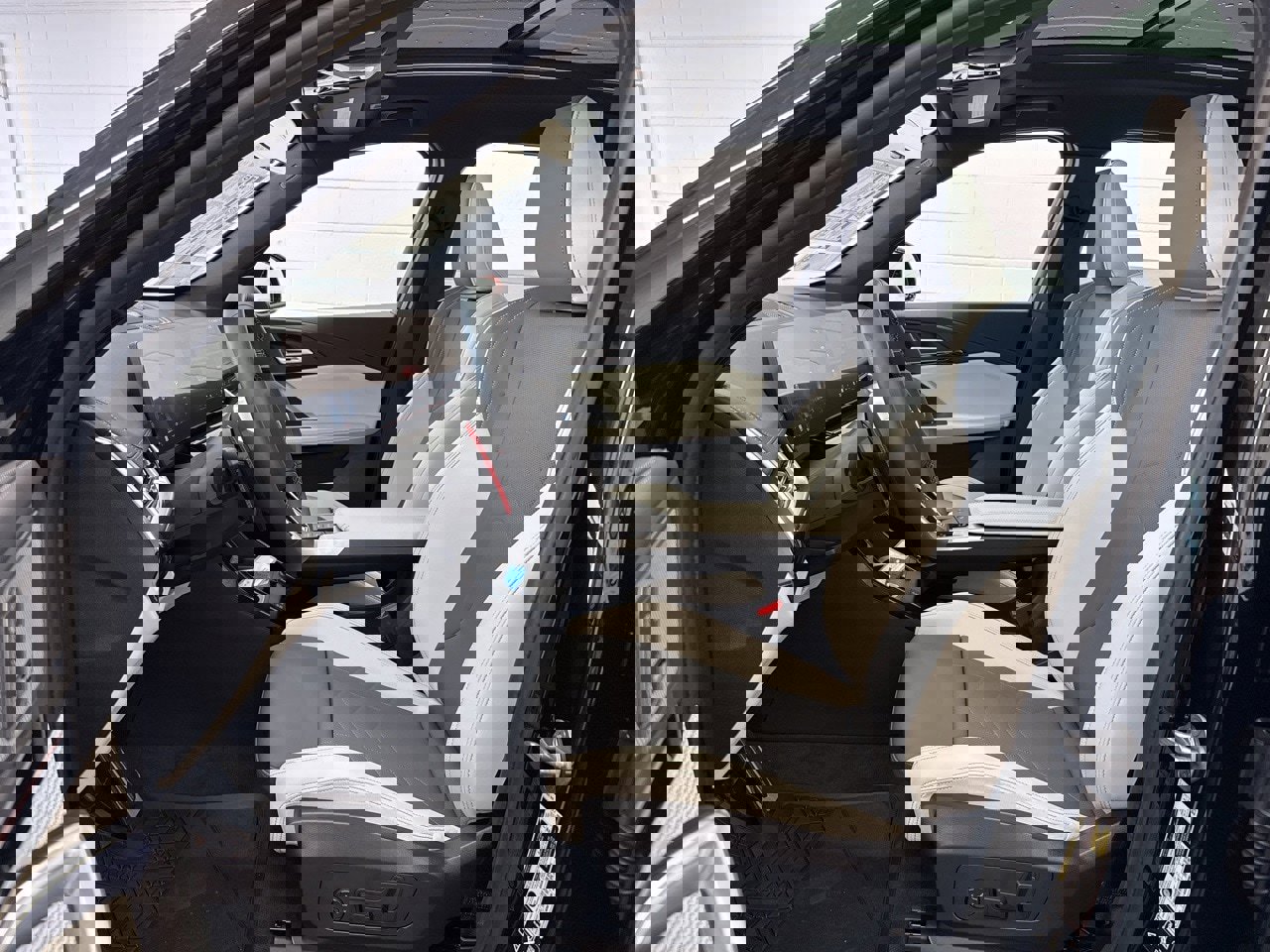 New 2026 BMW X1 M35i image 16