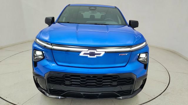 Used 2025 Chevrolet Silverado EV RST image 13