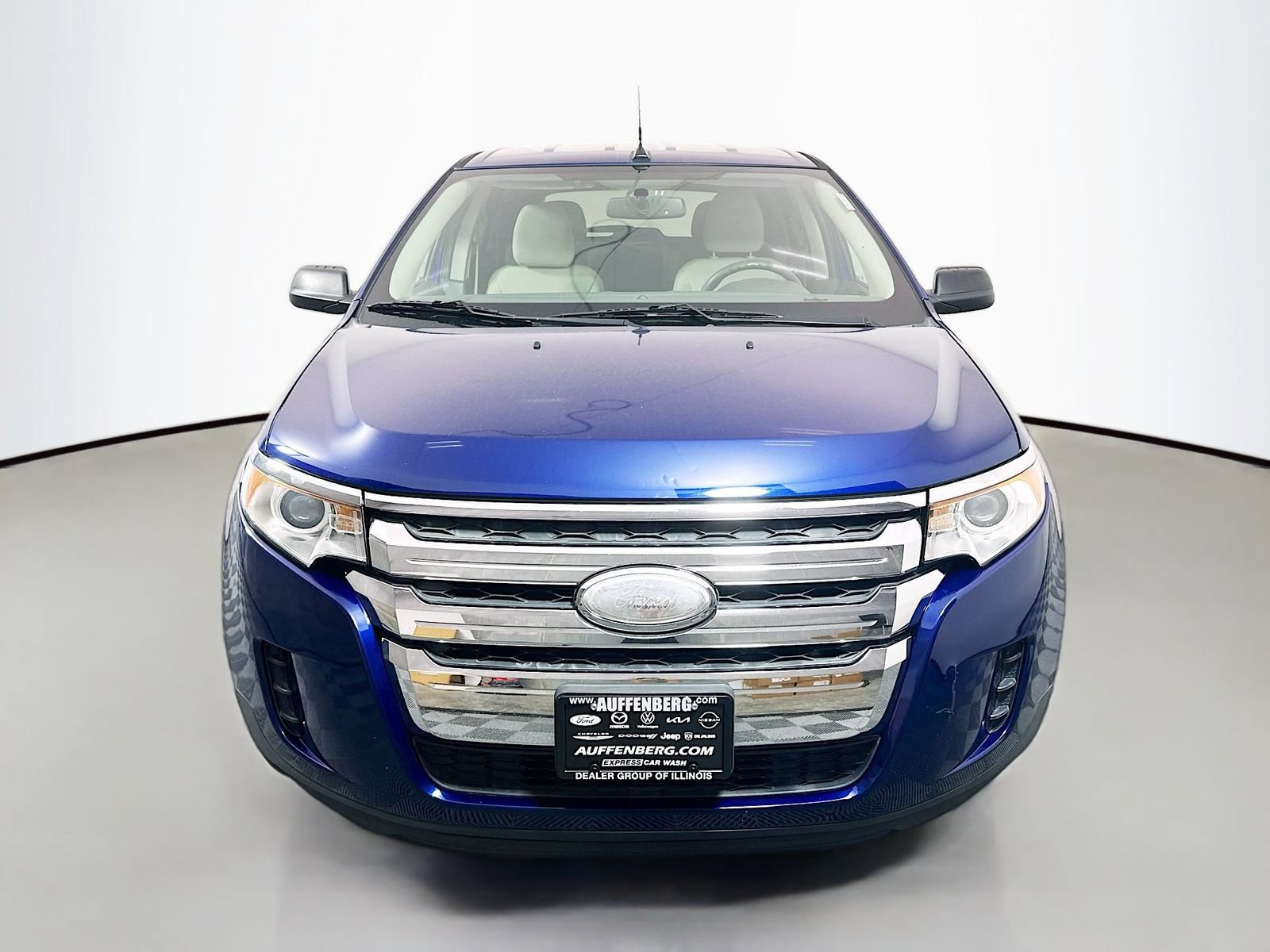 Used 2013 Ford Edge SE FWD image 2