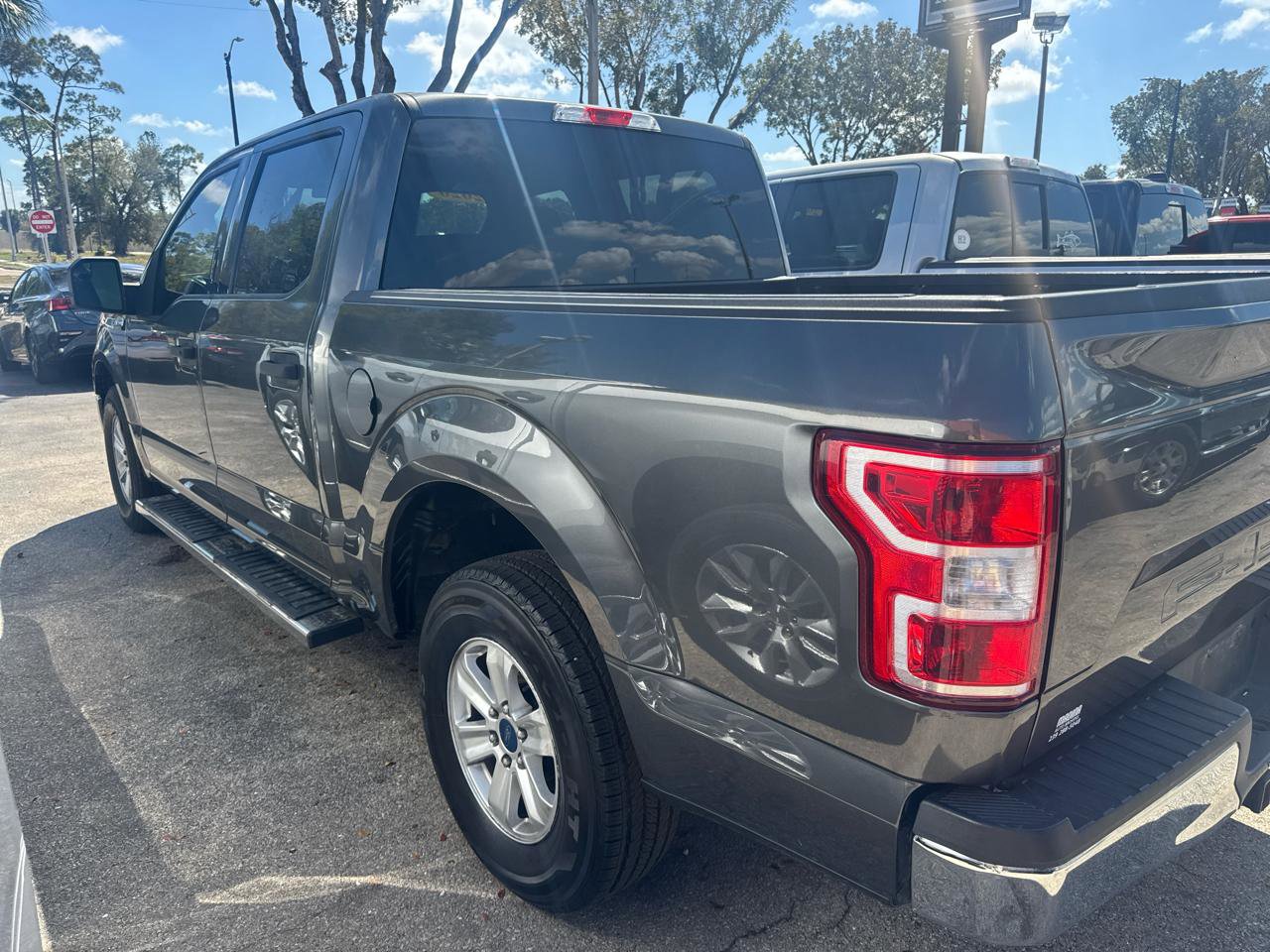 Used 2020 Ford F150 XLT RWD image 5