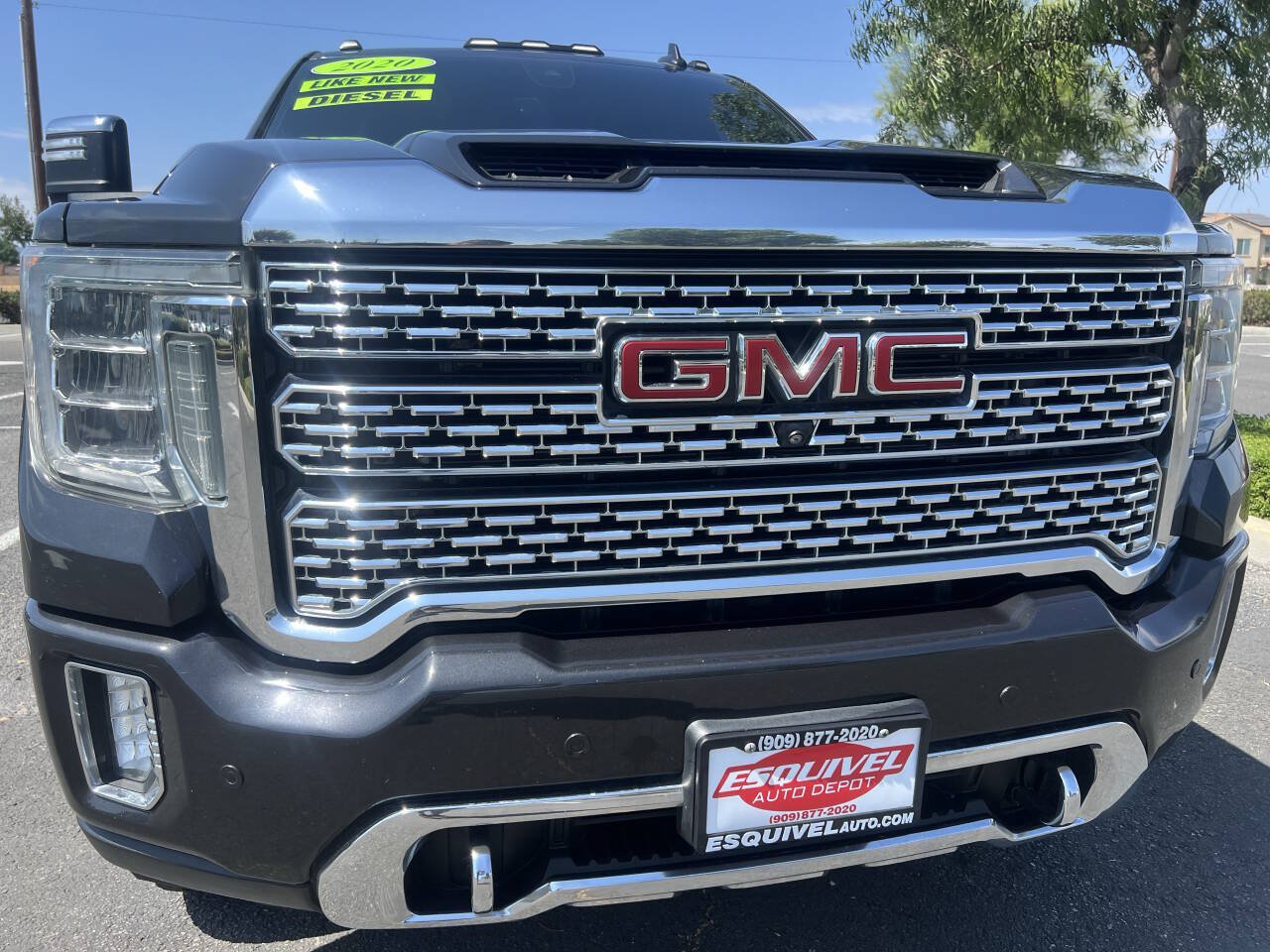 Used 2020 GMC Sierra 3500 Denali w/ Denali Ultimate Package AWD/4WD image 3