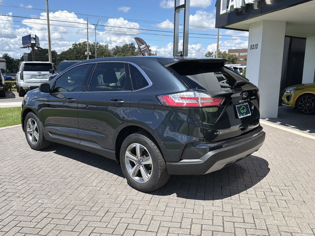Used 2022 Ford Edge SEL w/ Convenience Package AWD/4WD image 4