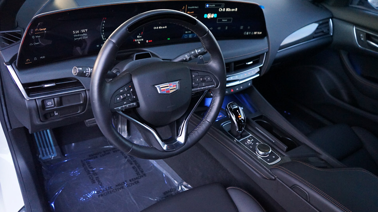 Used 2025 Cadillac CT5 Sport image 11