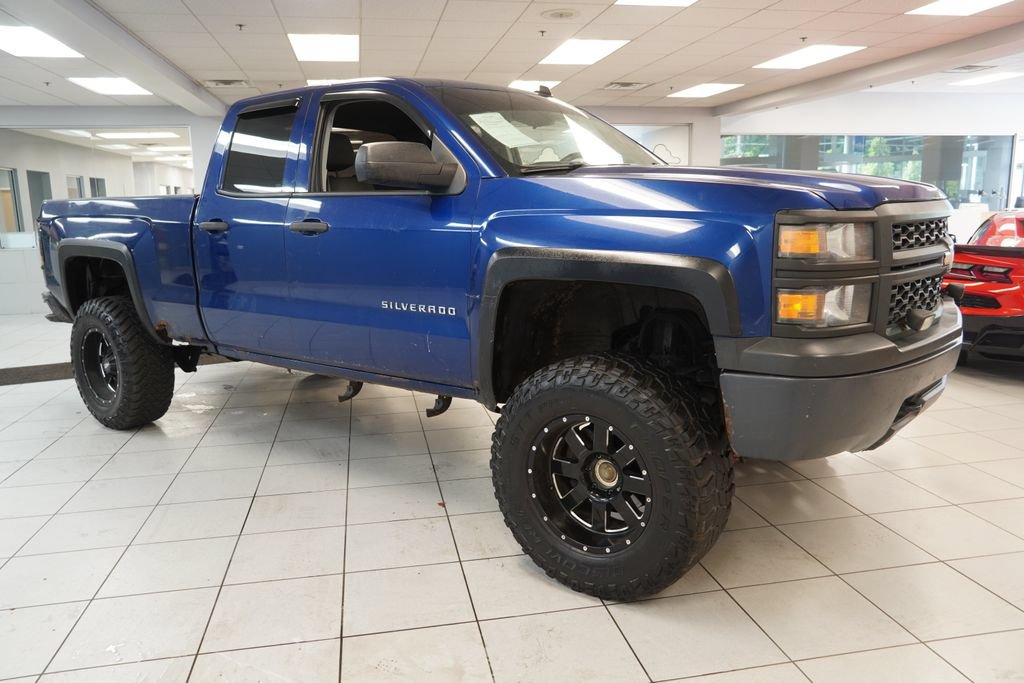 Used 2014 Chevrolet Silverado 1500 W/T w/ Trailering Package AWD/4WD image 13