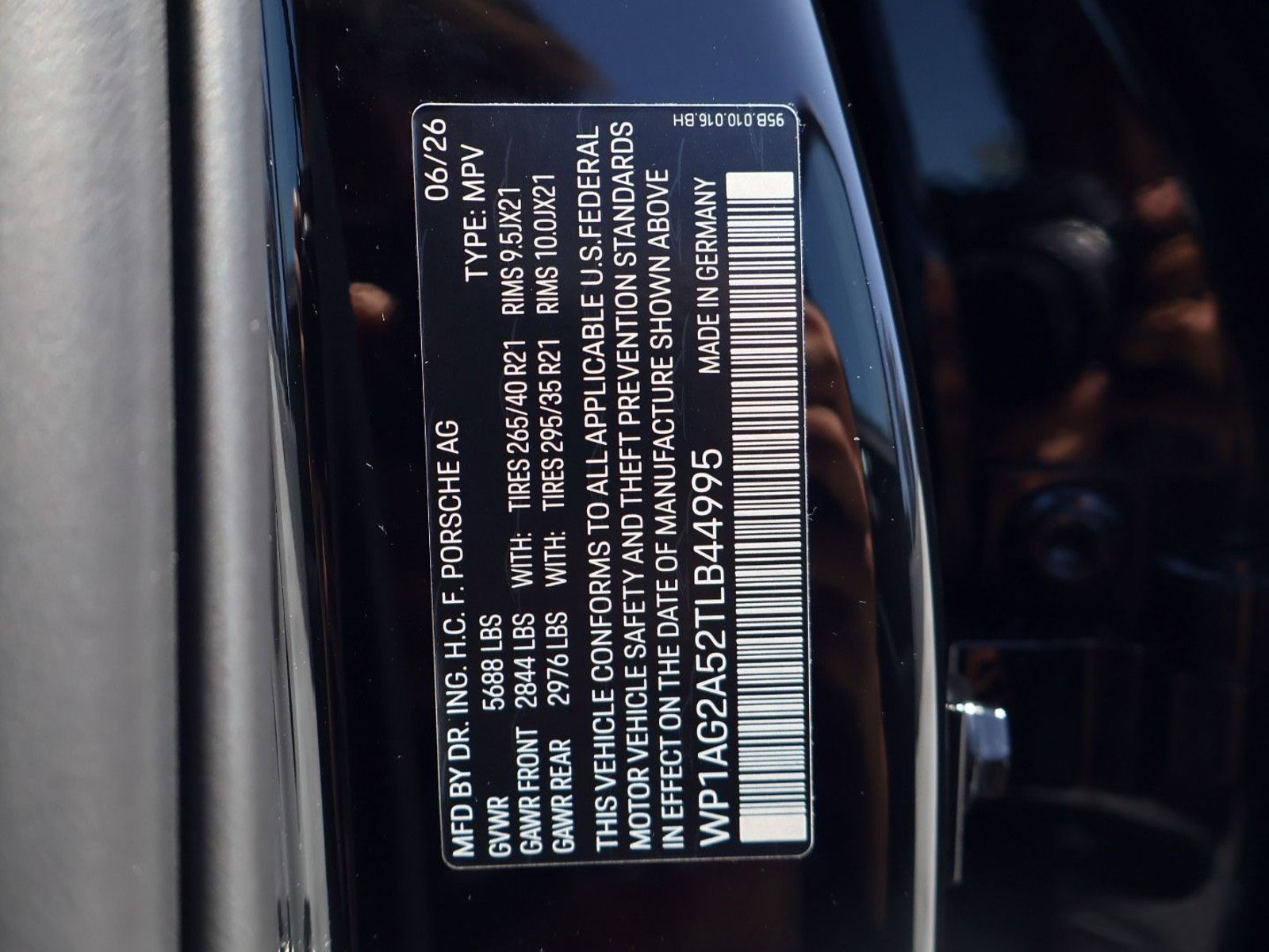 New 2026 Porsche Macan S AWD/4WD image 28