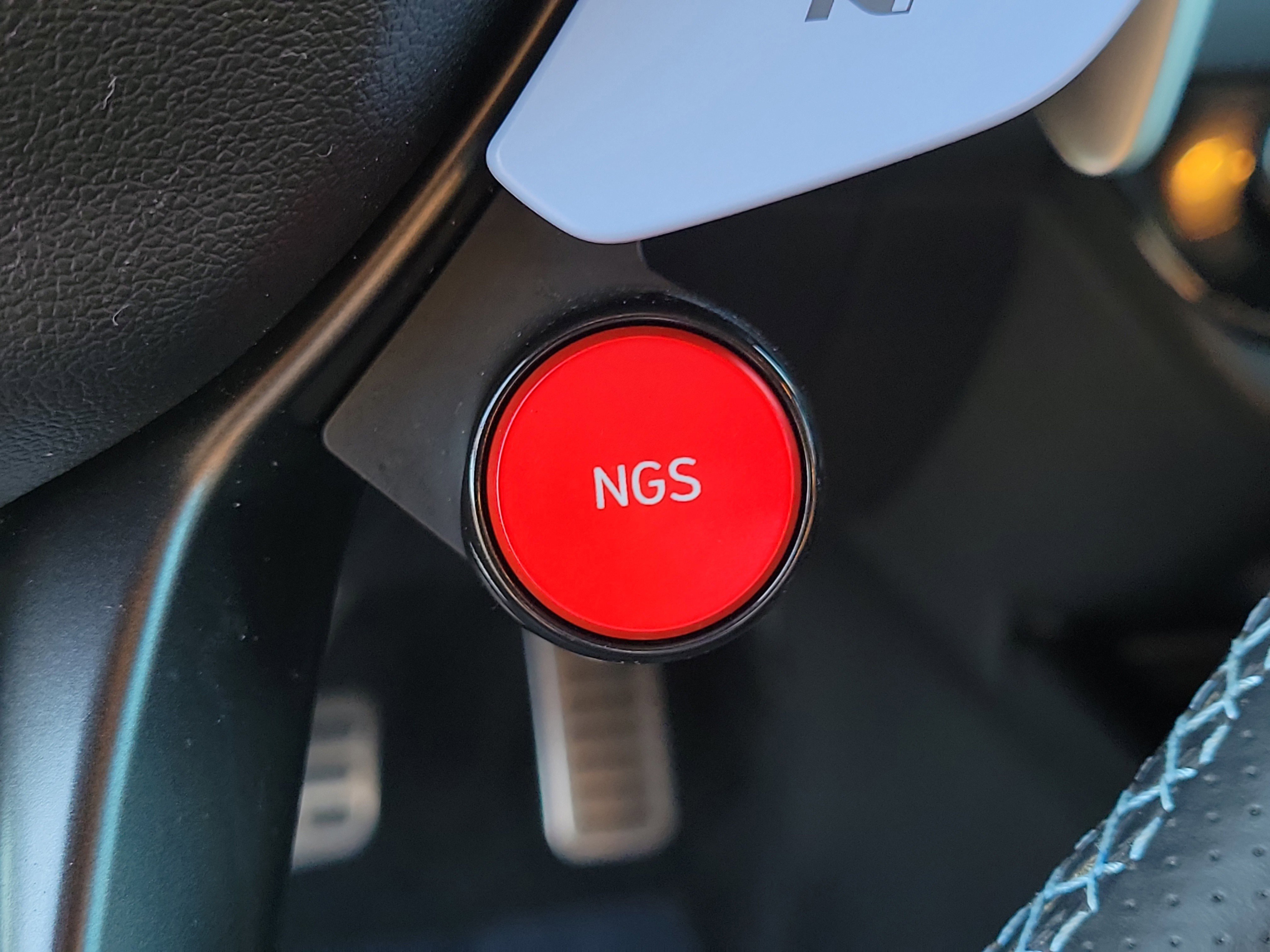 Used 2025 Hyundai Elantra N FWD image 30