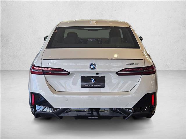Used 2026 BMW i5 M60 RWD image 6