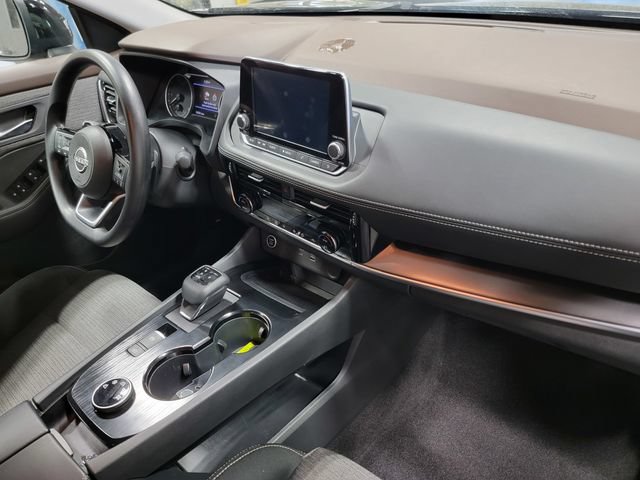 Used 2022 Nissan Rogue SV AWD/4WD image 17