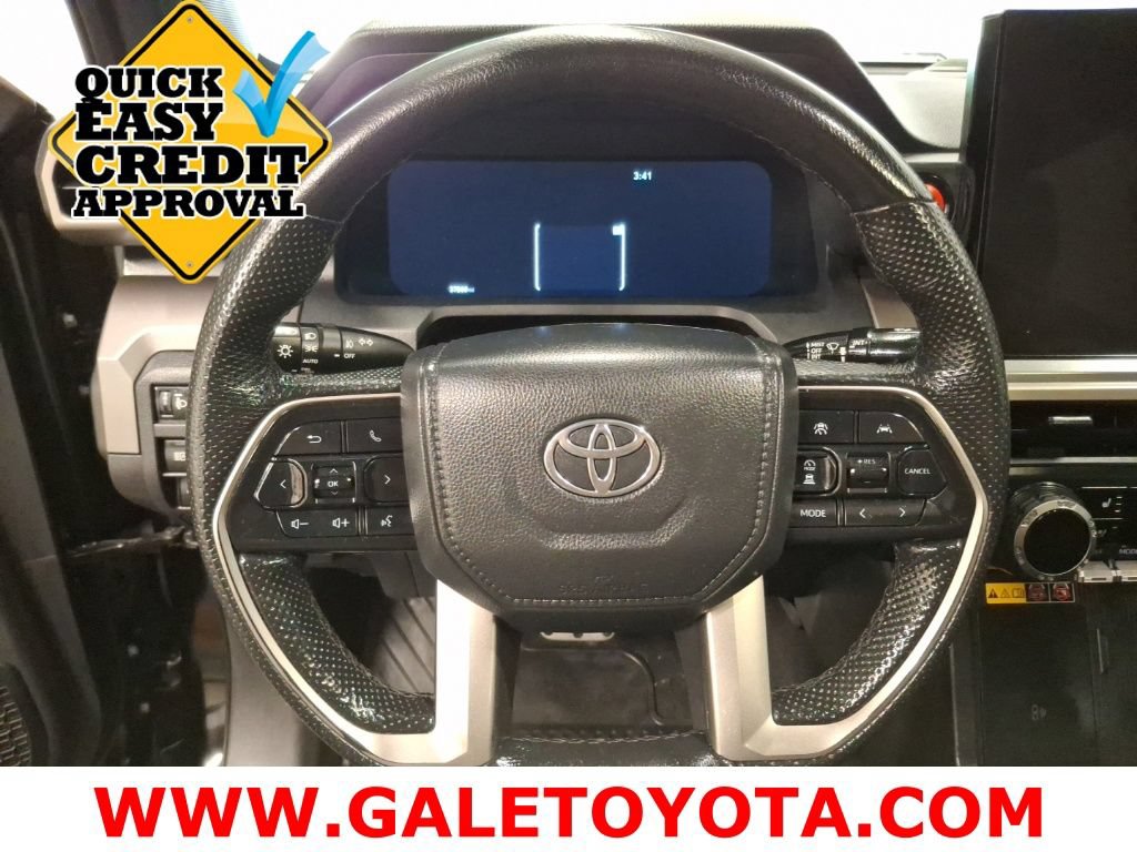 Used 2024 Toyota Tacoma TRD Sport w/ TRD Sport Premium Package AWD/4WD image 20