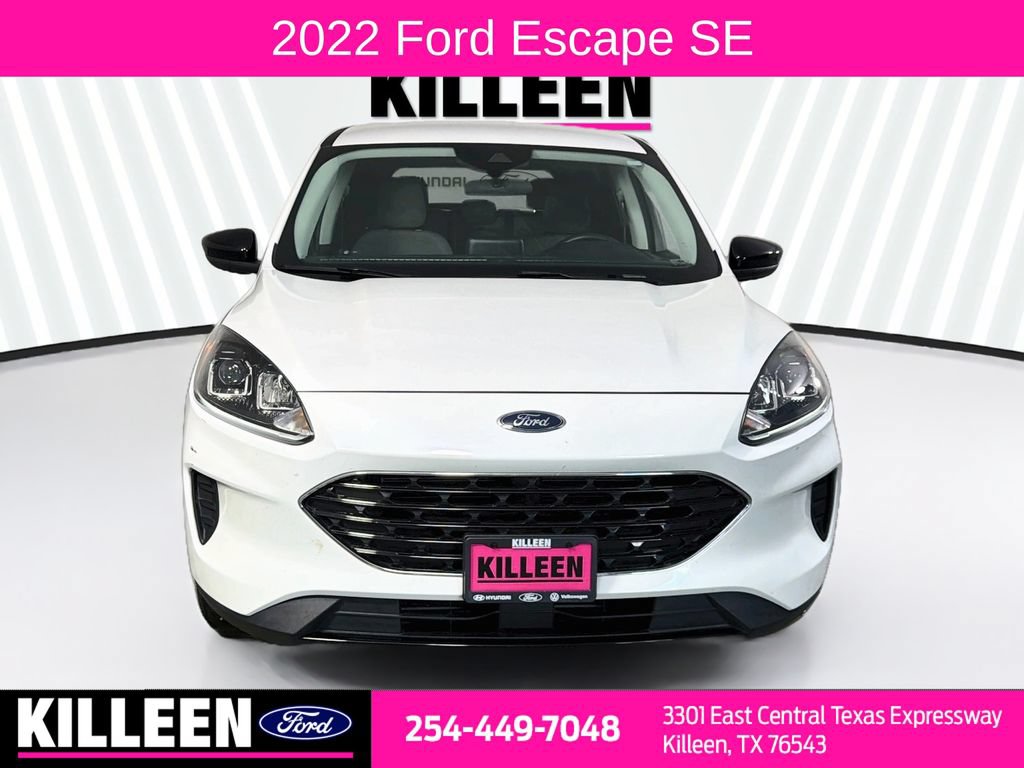 Used 2022 Ford Escape SE FWD image 2