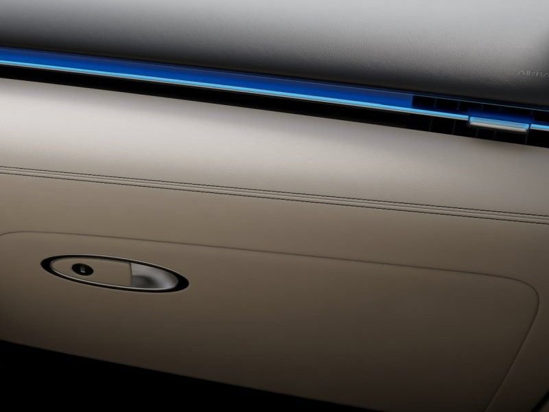 New 2027 Genesis GV70 2.5T Advanced AWD/4WD image 29