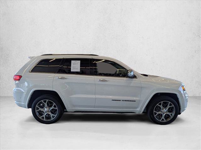 Used 2019 Jeep Grand Cherokee Overland AWD/4WD image 4
