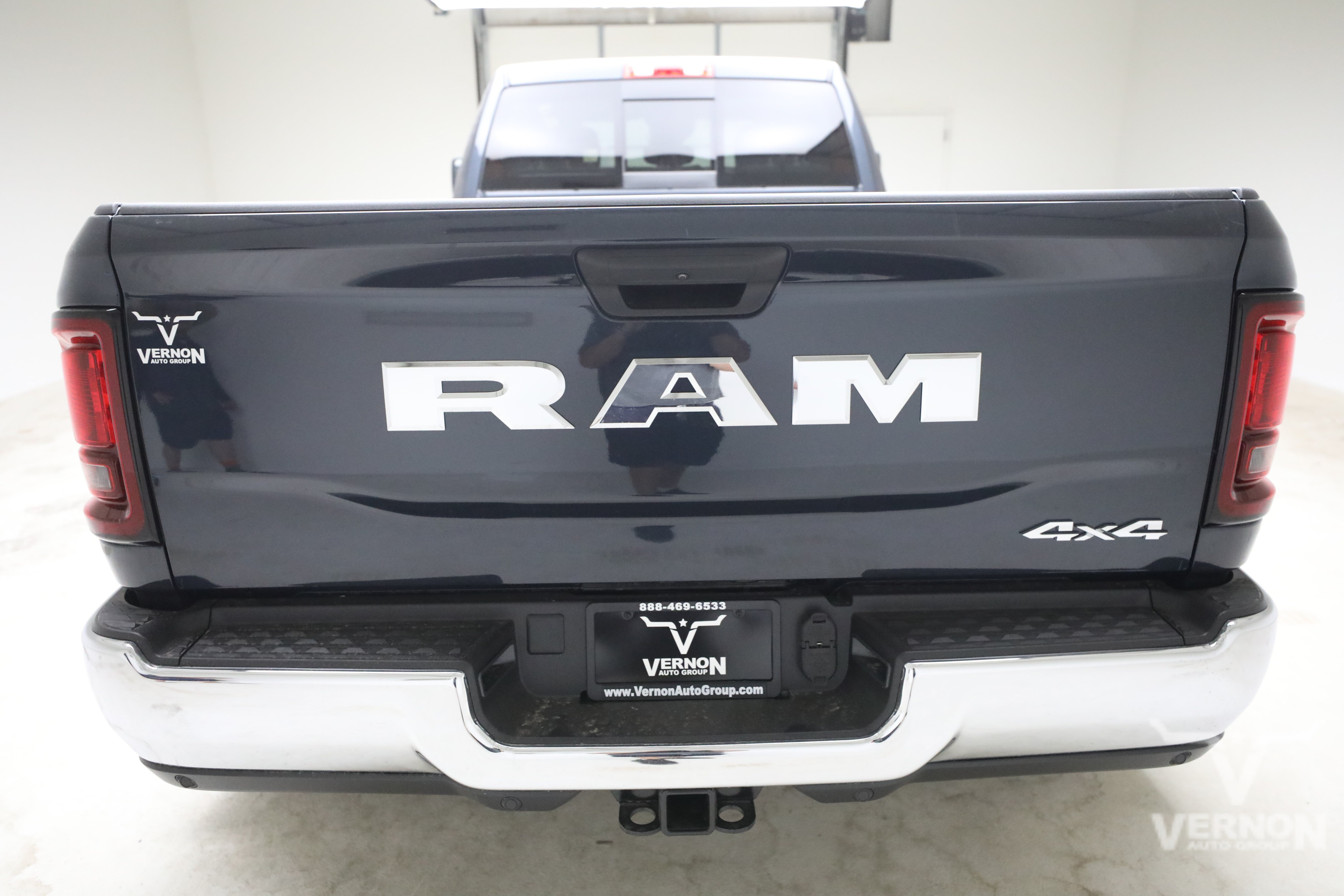 New 2026 RAM 3500 Tradesman AWD/4WD image 4