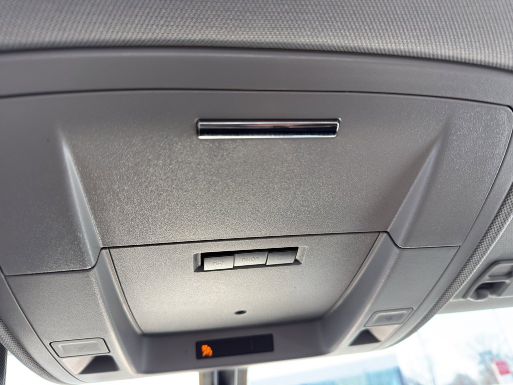 Used 2019 Chevrolet Silverado 1500 LD LT image 23