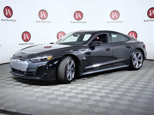 Used 2022 Audi e-tron GT Premium Plus image 4