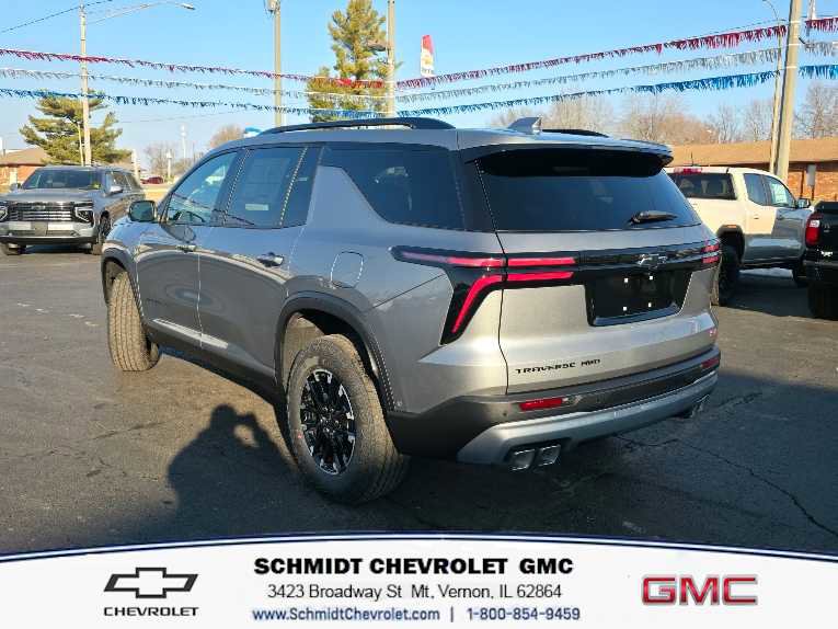 New 2026 Chevrolet Traverse Z71 w/ Enhanced Driving Package AWD/4WD image 7
