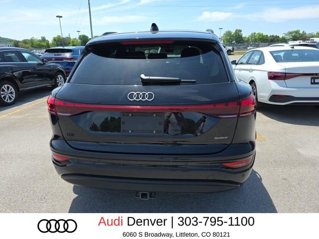 Used 2025 Audi Q6 e-tron Premium Plus w/ Premium Plus AWD/4WD image 6