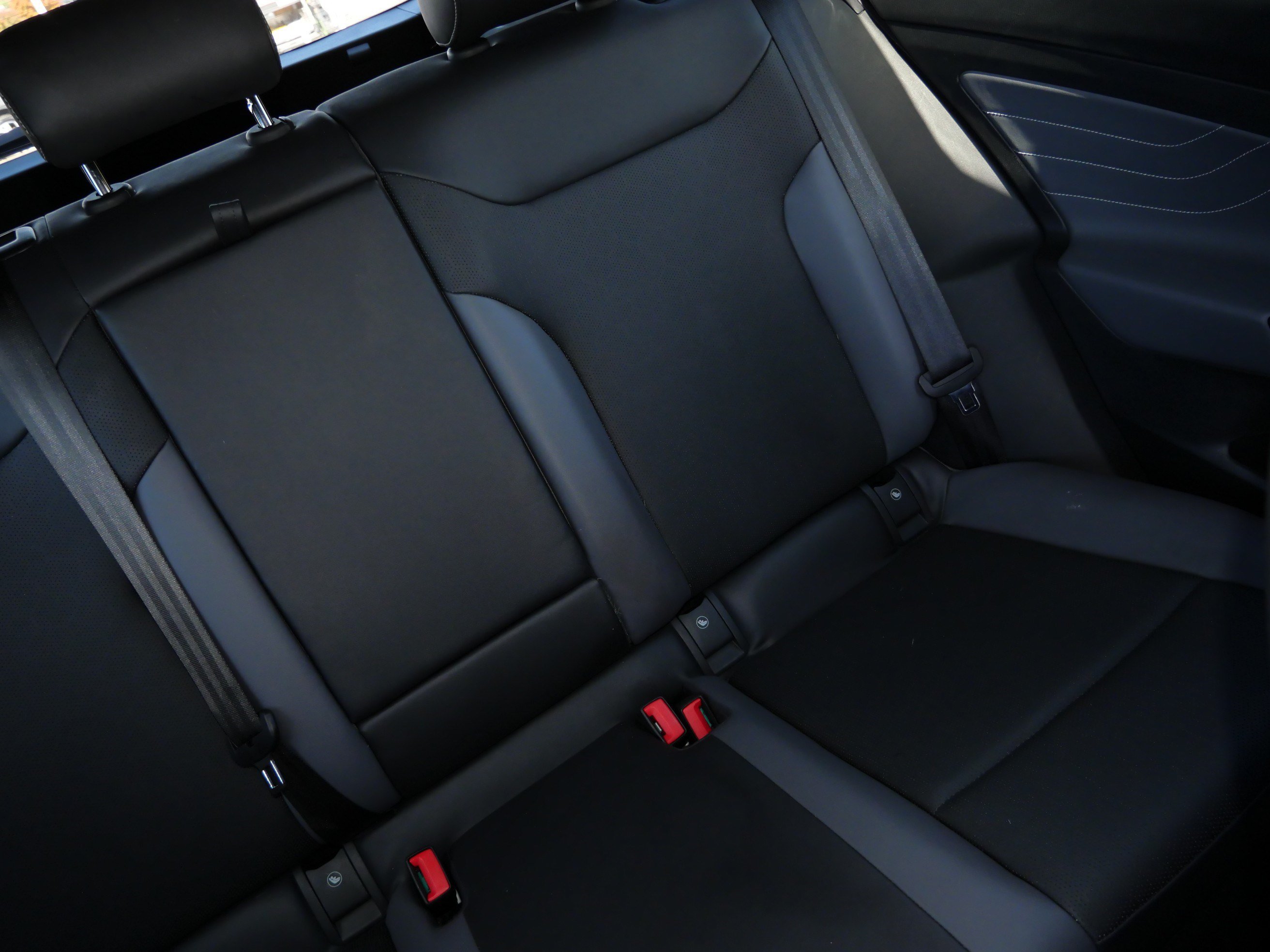 Certified 2023 Volkswagen ID.4 Pro S AWD/4WD image 14