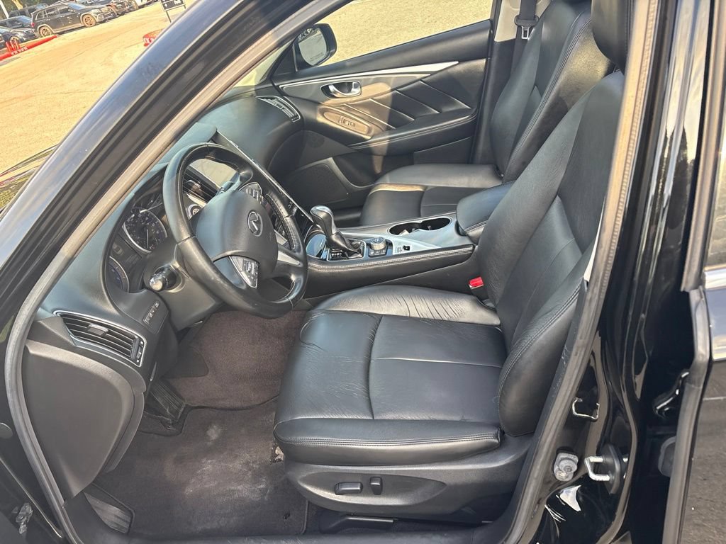 Used 2015 INFINITI Q50 Premium w/ Navigation Package RWD image 17