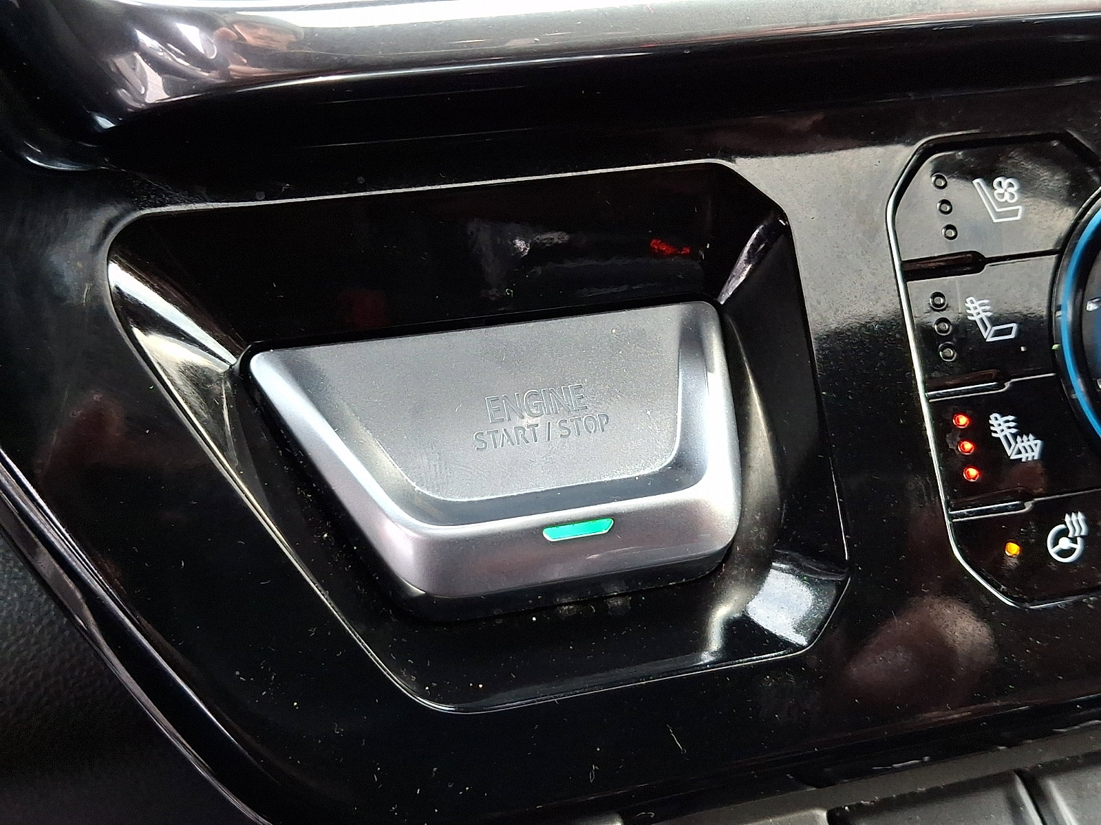 Certified 2024 GMC Sierra 1500 Denali Ultimate image 24