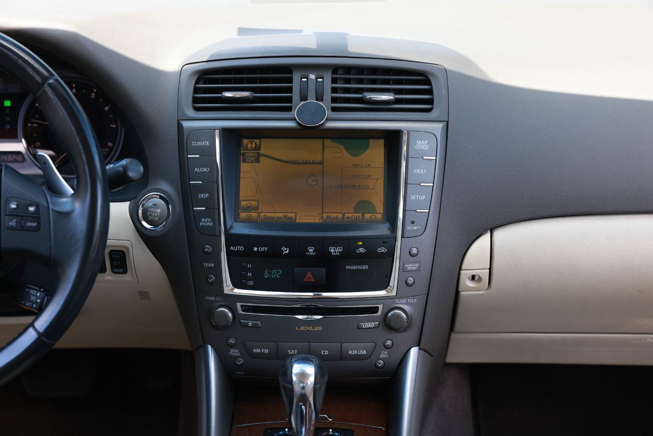 Used 2010 Lexus IS 250 RWD image 37