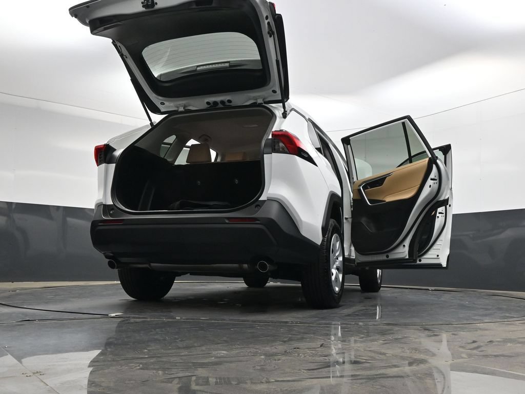Used 2025 Toyota RAV4 LE FWD image 39